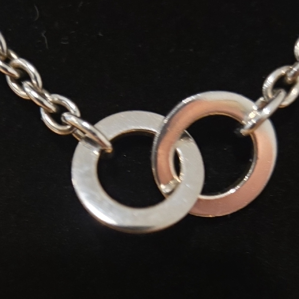 Movado Commitment Interlocking 925 Silver Necklace - Picture 3 of 10